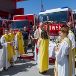 Fronleichnam-Fronleichnamsprozession-Feuerwehrruesthaus-Dechant-Hofer-Ministranten_1