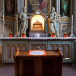 Lange-Nacht-der-Kirchen-Barmherzigkeitspfad-Valentinsaltar