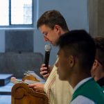 Abend-der-Barmherzigkeit-Der-Kaplan-im-weiteren-Verlauf-der-Anbetung_1