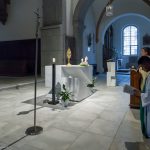 Abend-der-Barmherzigkeit-Der-Kaplan-im-weiteren-Verlauf-der-Anbetung_2