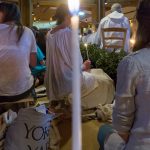 Taizé-In-der-Versoehnungskirche_Lichterfeier_1