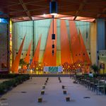 Taizé-Blick-durch-die-Versoehnungskirche_2
